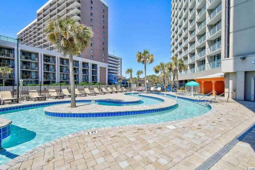 *Renovated Oceanfront Condo*Queen Beds*Pools*Hot Tubs*More*P220 Myrtle Beach Exterior foto